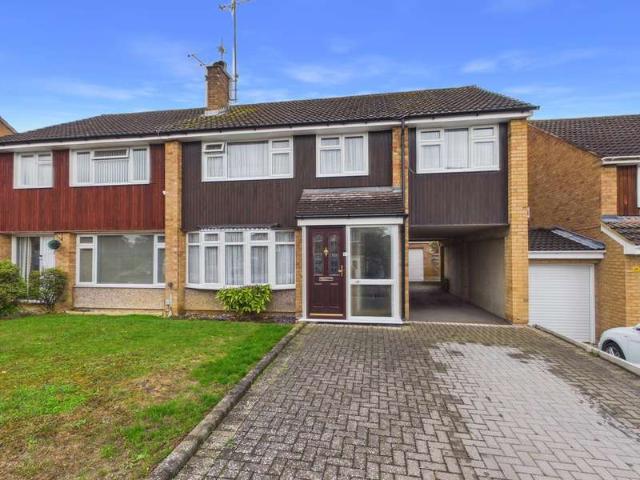 Farm for sale in Great Parndon, Harlow