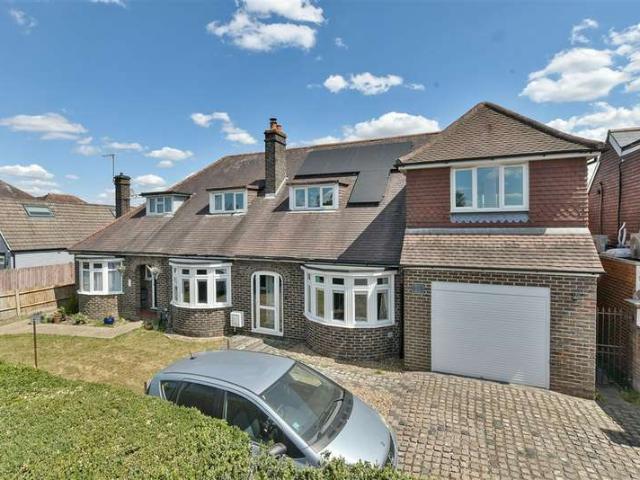 Farm for sale in South Earlswood, Red Hill