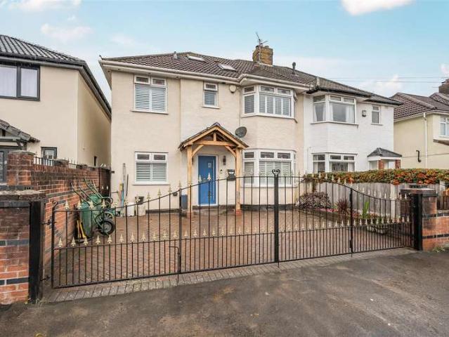 Farm for sale in Feckenham, City Of Bristol