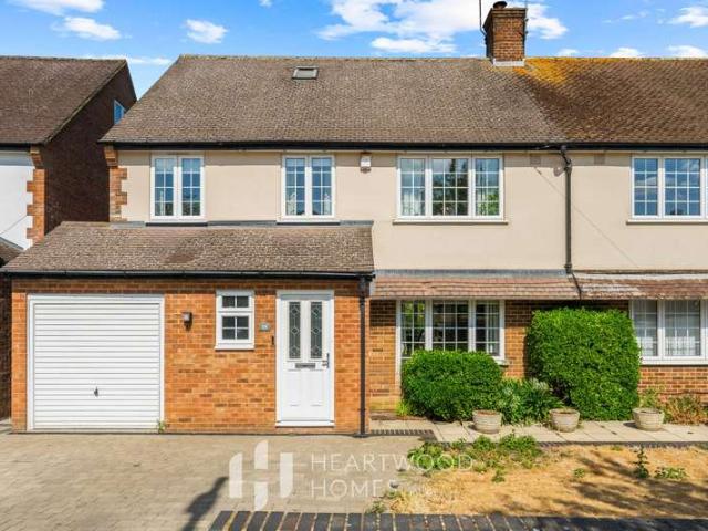 Farm for sale in St Albans, Five Acres