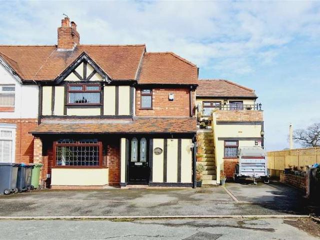 Farm for sale in Clive, Winsford