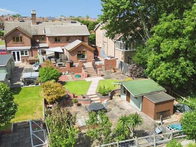 Farm for sale in Barholm, Lincolnshire