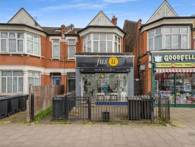 Farm for sale in Palmers Green, Greater London