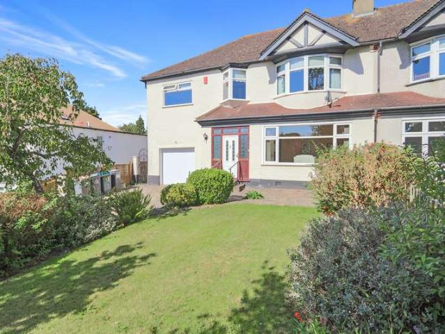 Farm for sale in London Borough of Croydon, Greater London