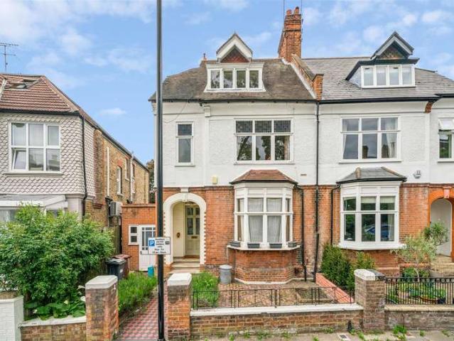 Farm for sale in London Borough of Hounslow, Strand