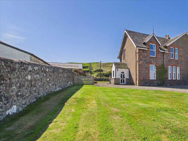 Farm for sale in Machrihanish, Scotland