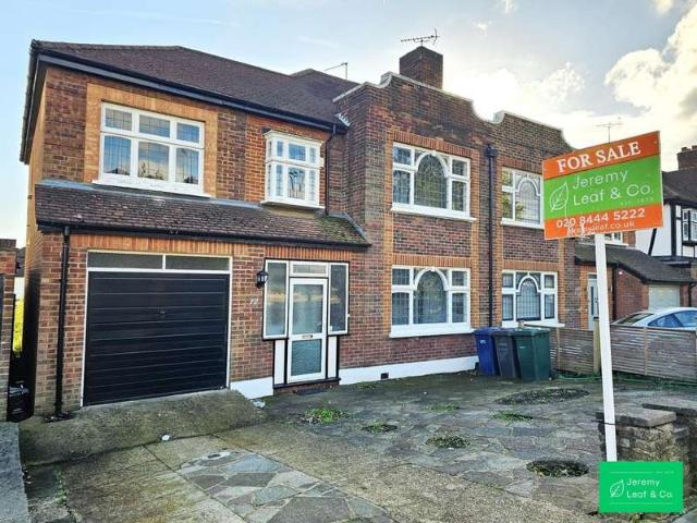 Farm for sale in Hampstead Garden Suburb, Greater London
