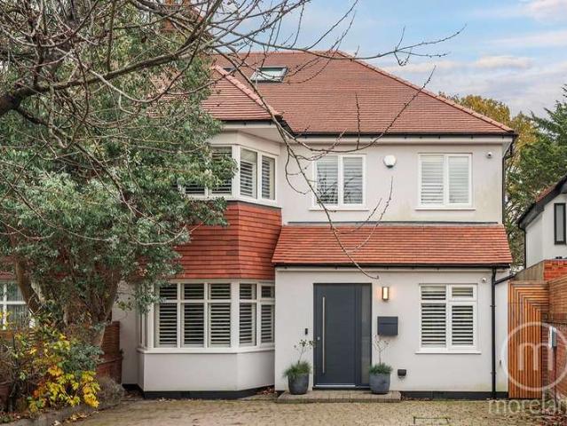 Farm for sale in Hendon, Greater London