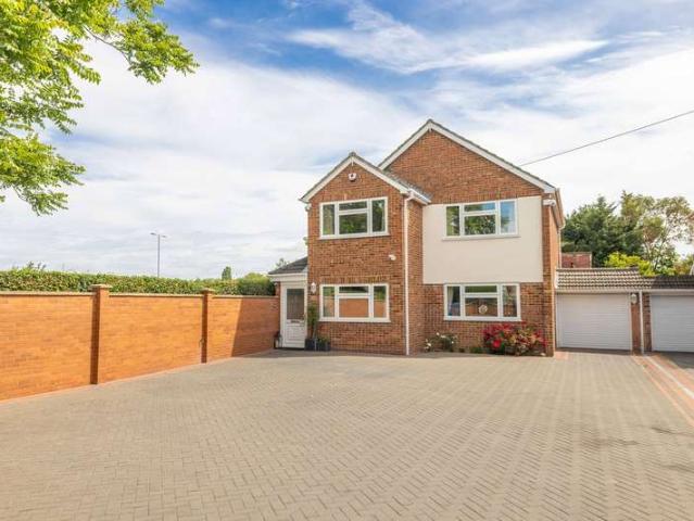 Farm for sale in Datchet
