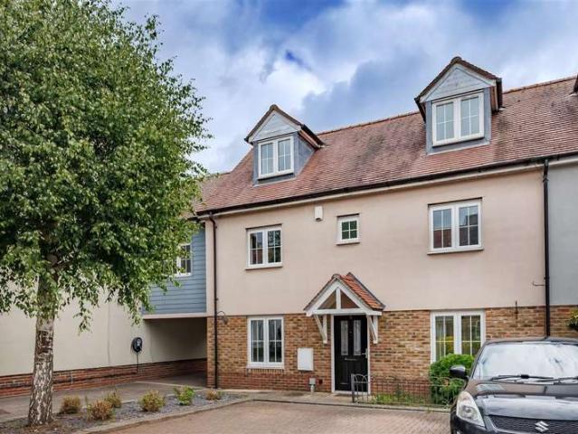 Farm for sale in Coopersale Street, Epping