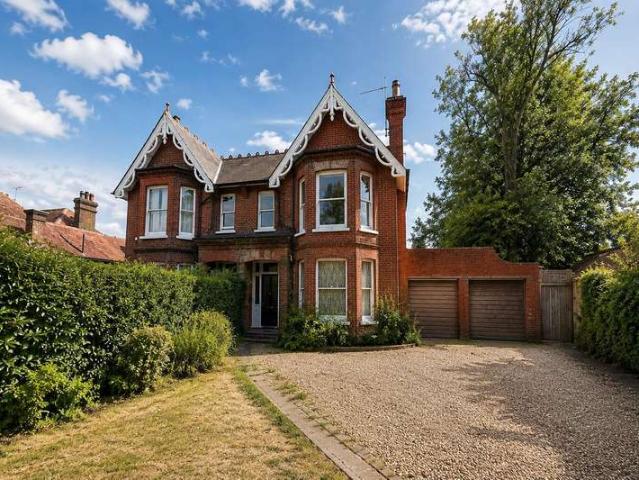 Farm for sale in Perryfields, West Sussex
