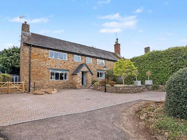 Farm for sale in Headlands, Daventry