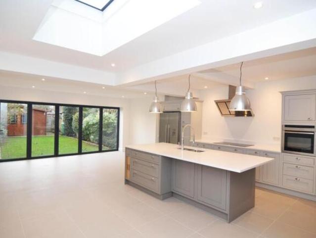 Farm for rent in Teddington, Greater London