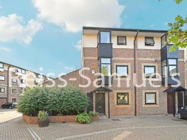House for sale in Lyons, Greater London