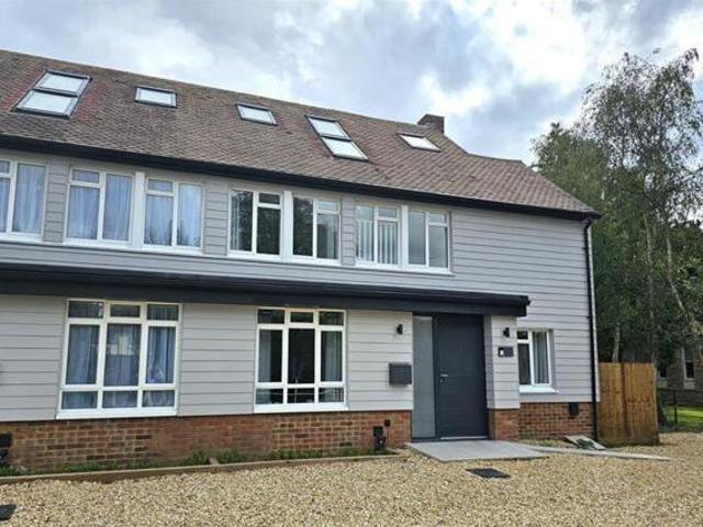House for rent in Lyons, Greater London