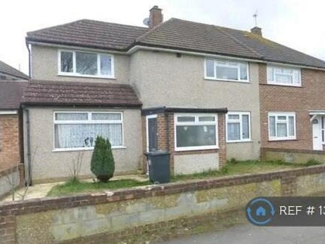 House for rent in Surrey