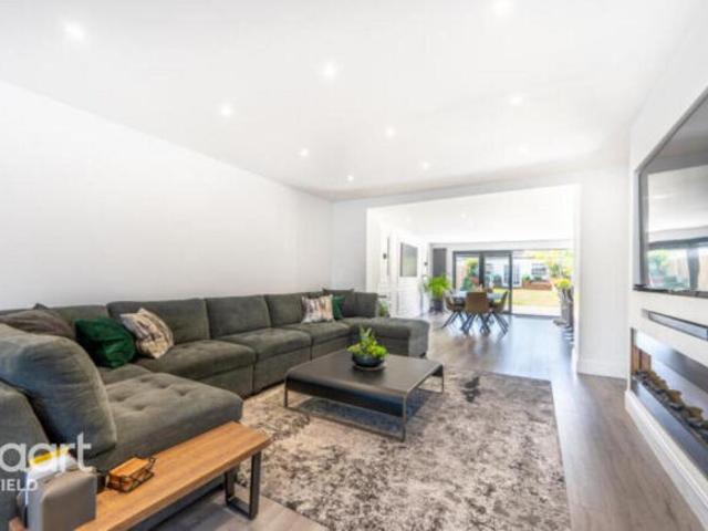 Farm for rent in Wembley, Greater London