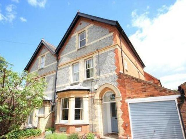 House for rent in Reading