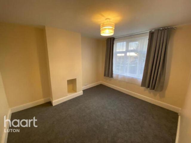 Farm for rent in Spring Park, Luton