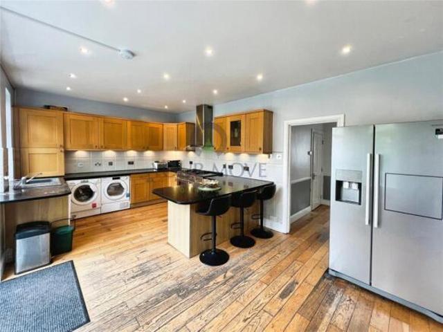 Farm for rent in Sidcup, Greater London