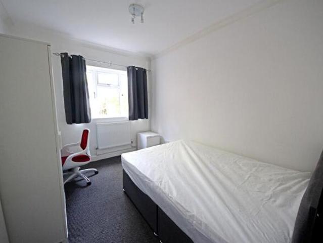 Farm for rent in Somerley, Littlecote