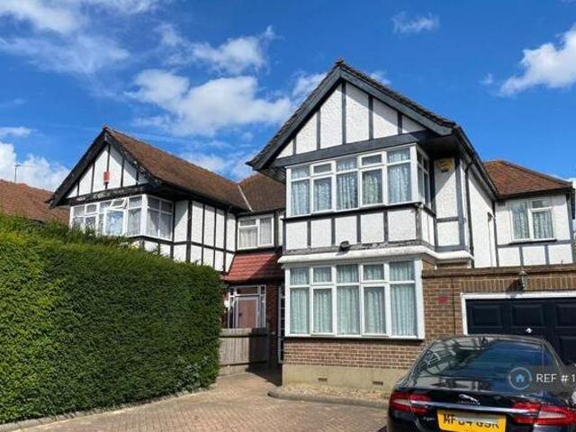 House for rent in Wembley, Greater London
