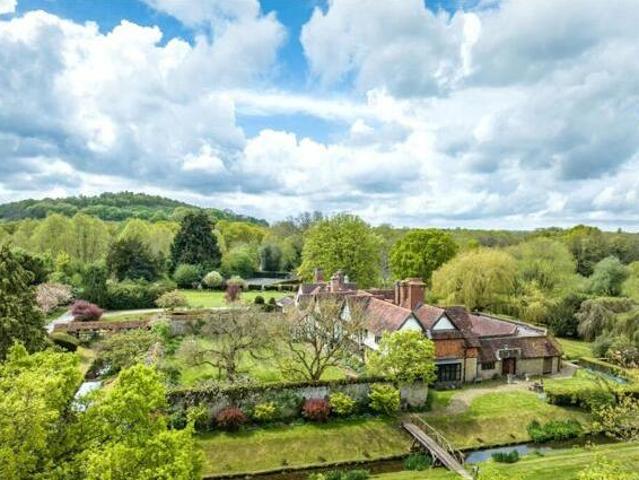 House for sale in Surrey