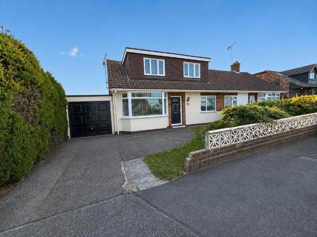 House for sale in Fobbing, Essex