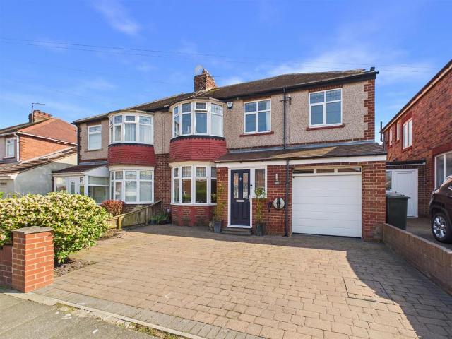House for sale in New York, Monkseaton