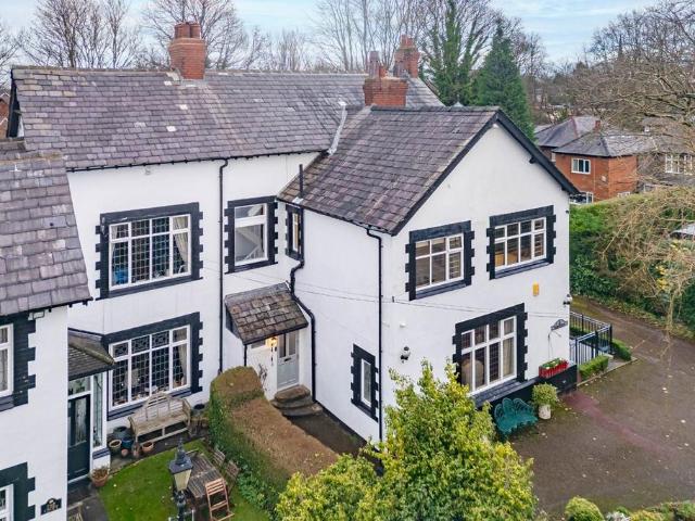 House for sale in Salford, Greater Manchester