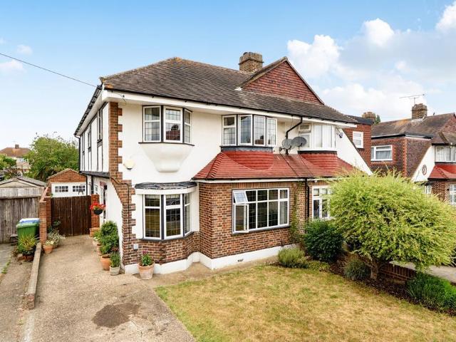 House for sale in Longlands, Greater London