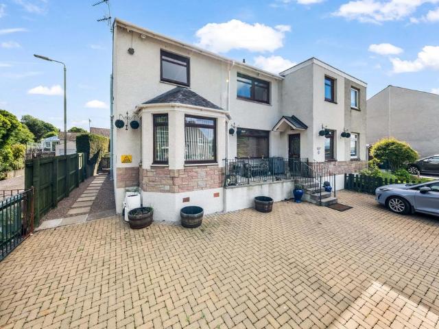 House for sale in Invergowrie, Scotland