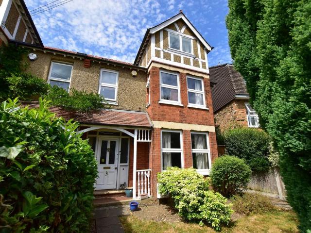 House for sale in Northwood, Greater London