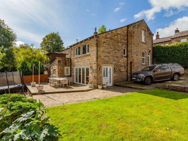 House for sale in Ripponden, West Yorkshire