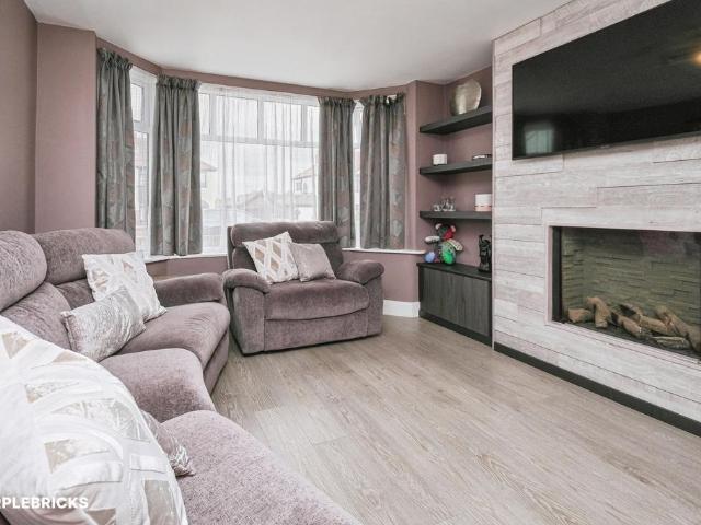 House for sale in Hough Green, Widnes