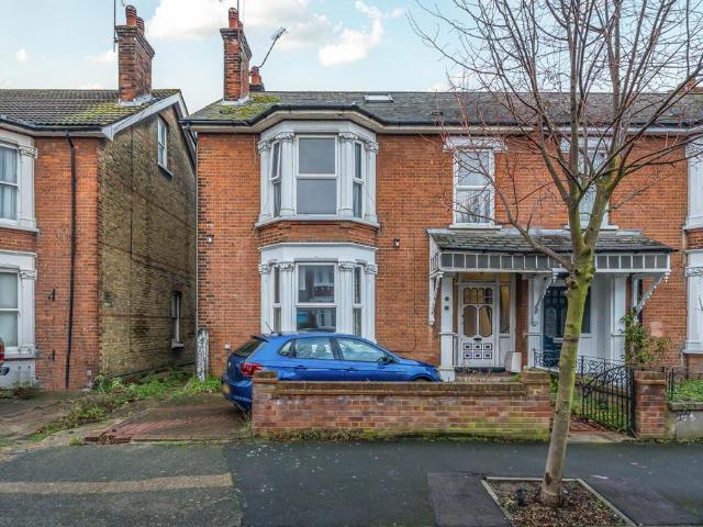House for sale in Kings Farm, Hamerton