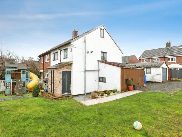 House for sale in Packmoor, Stoke-on-Trent