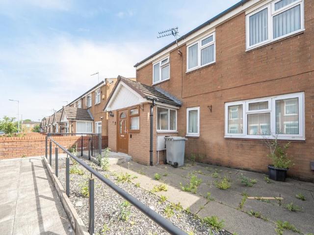 House for sale in Georgia, Greater Manchester