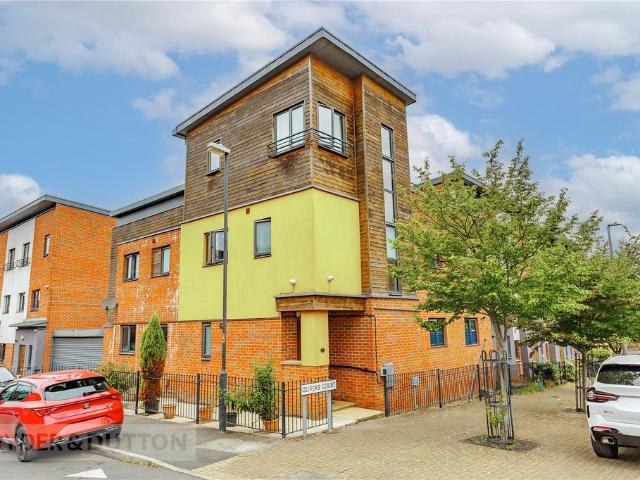 House for sale in Werneth, Pendock