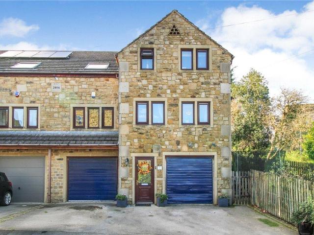 House for sale in Cowling, North Yorkshire