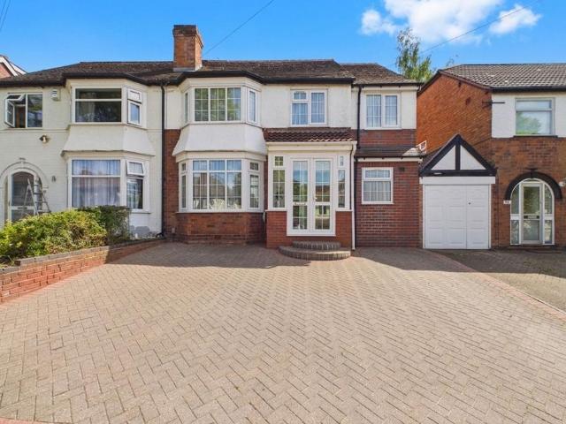 House for sale in Yardley Wood, West Midlands