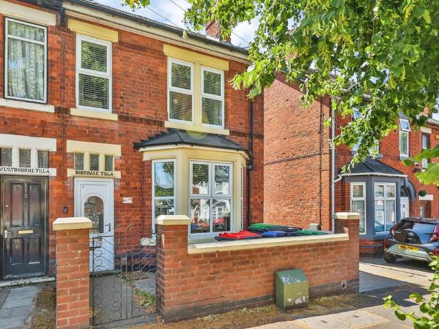 House for sale in East Midlands