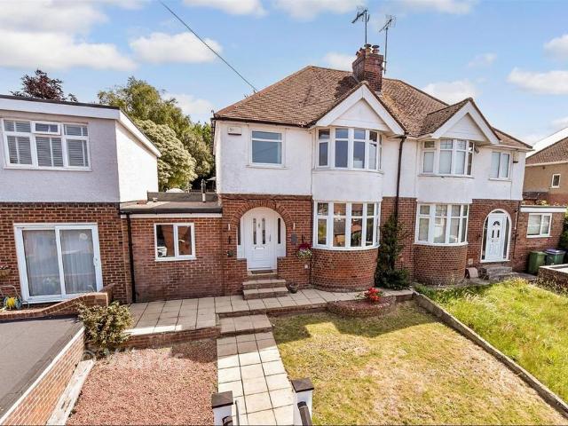 House for sale in Folkestone