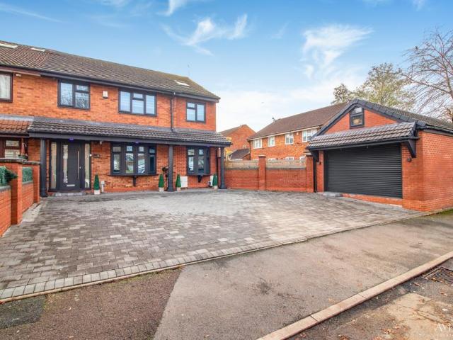 House for sale in Highgate, West Midlands