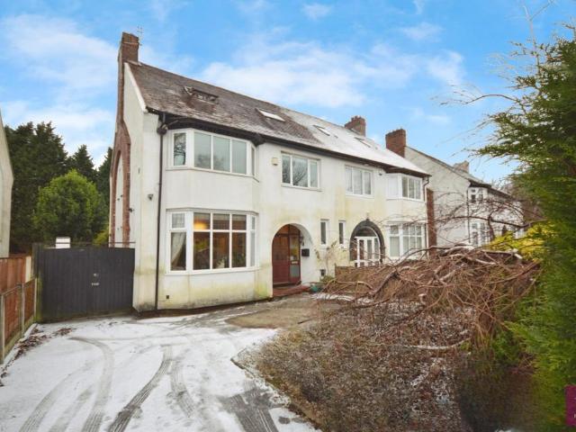 House for sale in Higher Broughton, Salford