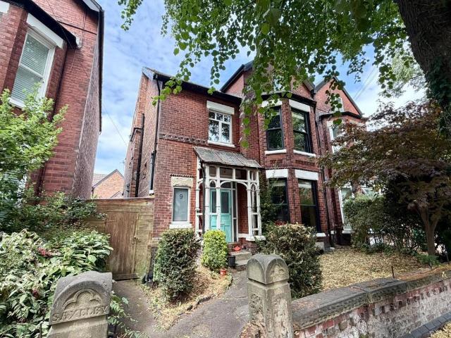 House for sale in Georgia, Greater Manchester