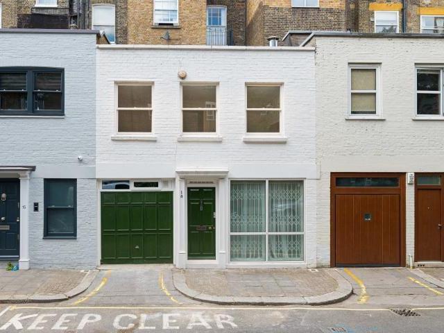 House for sale in Pimlico, Greater London