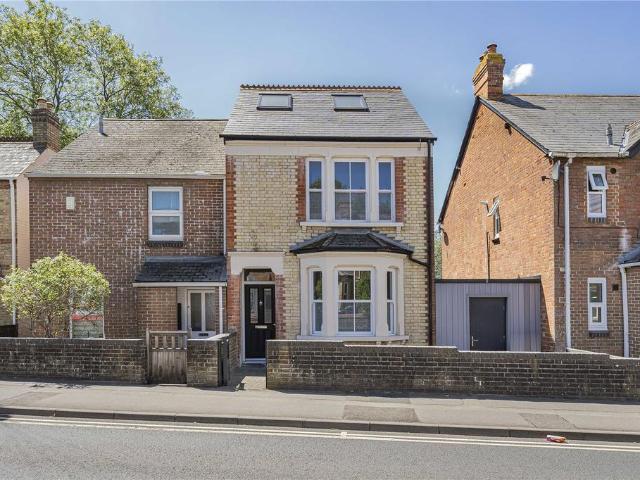 House for sale in The Slade, Oxfordshire