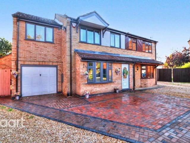 House for sale in Birchwood, Brayford