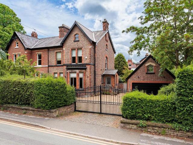 House for sale in Alderley Edge